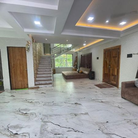 Classic Villa Pālghar Εξωτερικό φωτογραφία