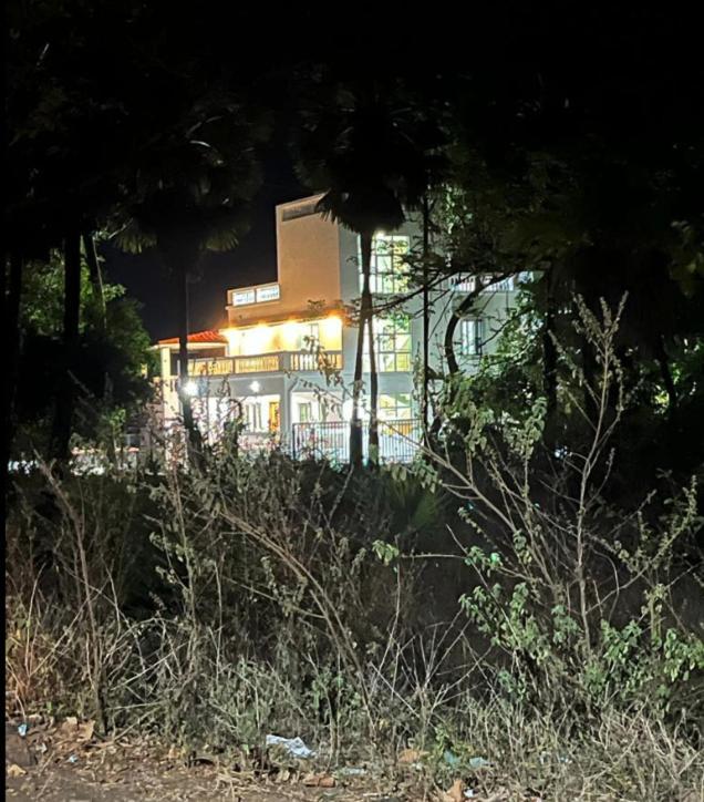 Classic Villa Pālghar Εξωτερικό φωτογραφία